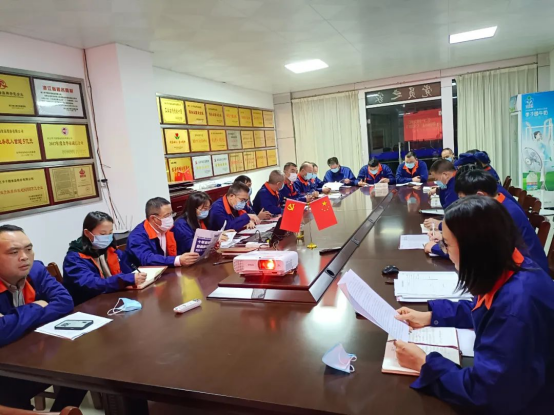 学贯二十大|美狮贵宾会会员登录网址党支部深入贯彻学习党的二十大精神